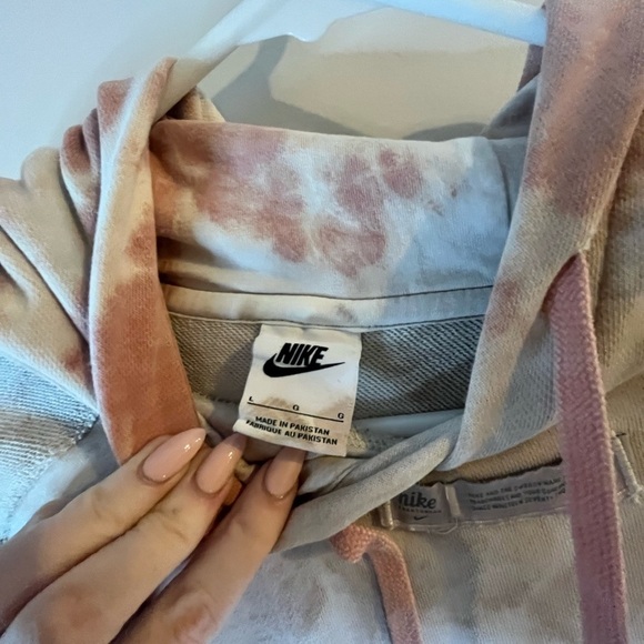 Nike Hoodie - Picture 3 of 3